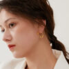 CHEZ LOLA Essential Hoop Earrings - Image 4