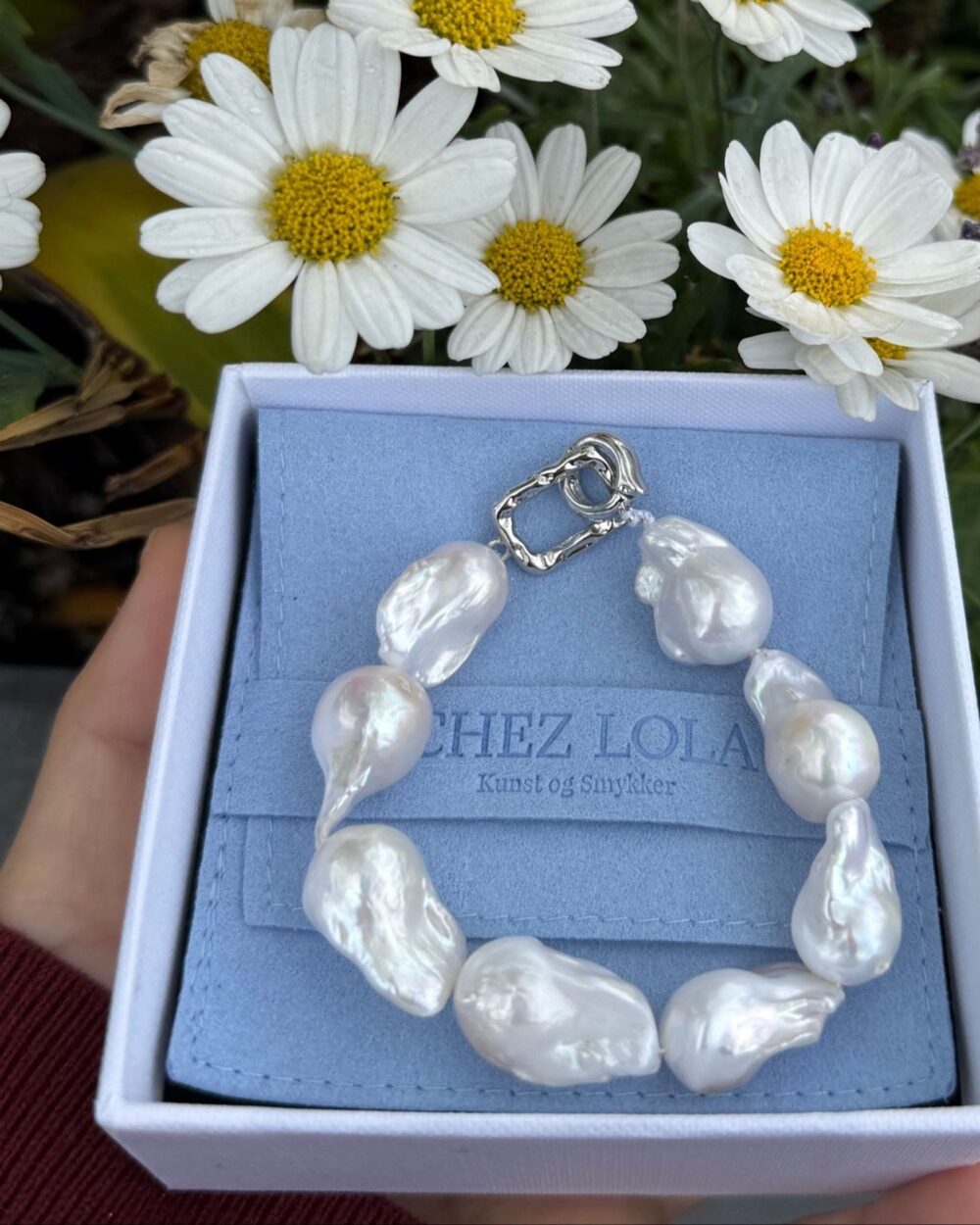 Large Baroque Pearls Bracelet
