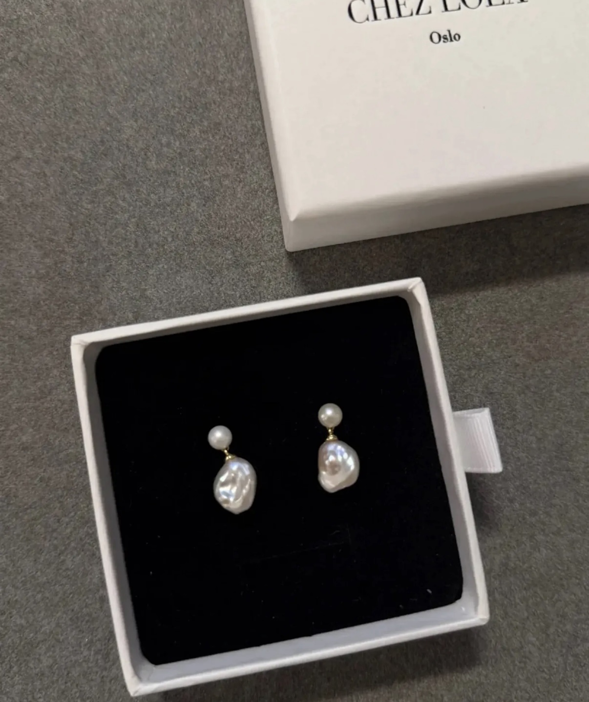 Camille – Organic Keshi Pearl Earrings - Bilde 5