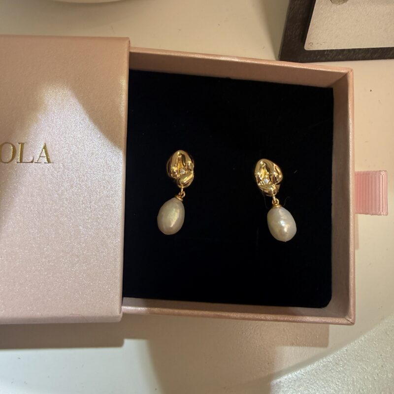 Adele freshwater pearls earrings